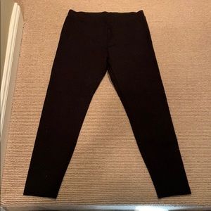 Black ponte legging